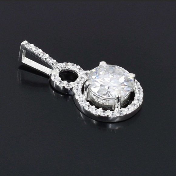 3 Carat VS Moissanite Round Brilliant Sterling Silver Pendant Necklace - Picture 7 of 7